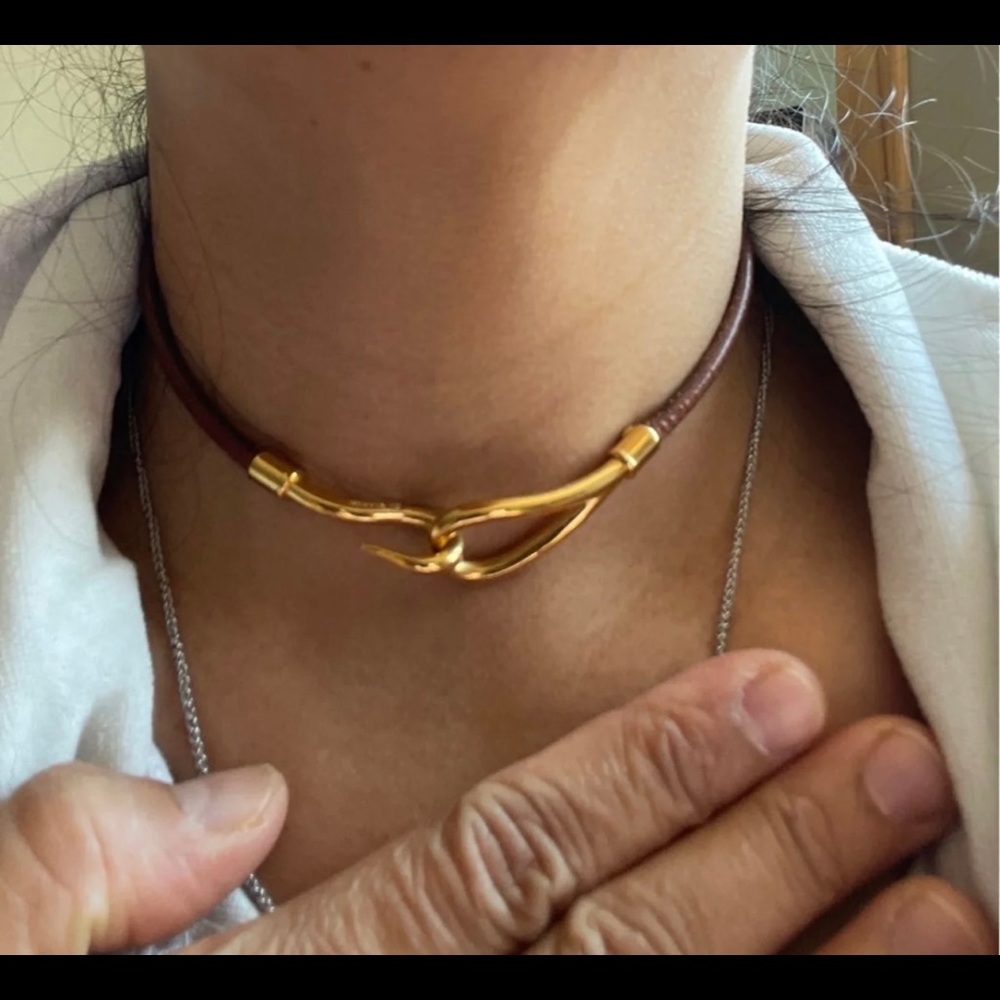 Hermes necklace choker small $250